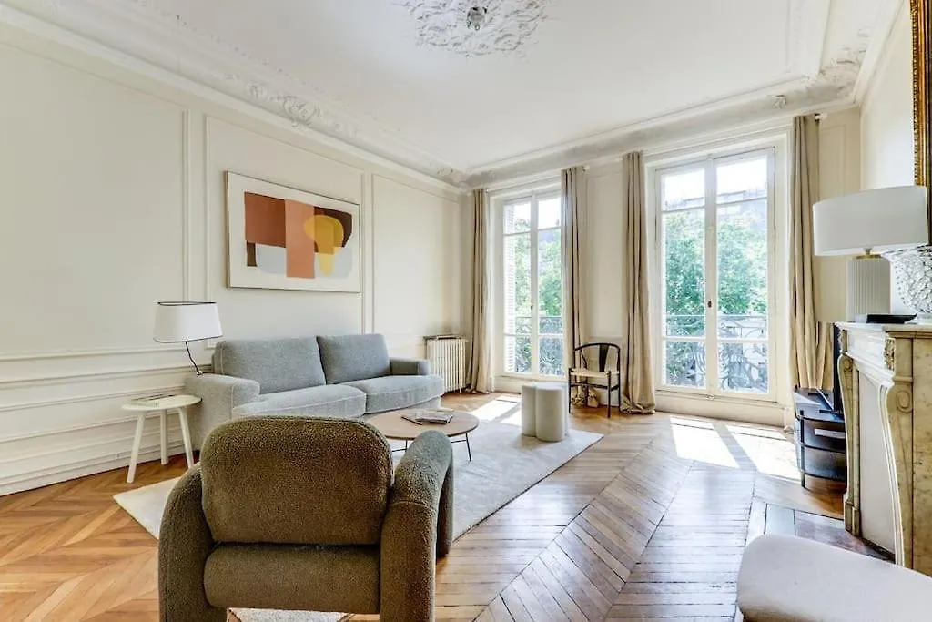 Apartment La Fleur Du Bosquet - Sumptuous- Eiffel Tower View Paris